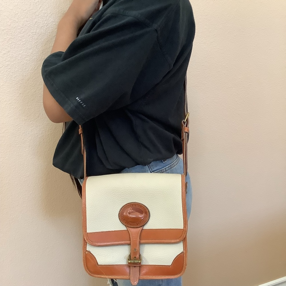 VINTAGE Dooney & Bourke All Weather Leather Crossbody Bag